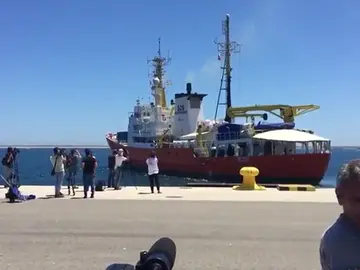 El Aquarius parte ya a aguas entre Libia y Sicilia El Aquarius parte ya a aguas entre Libia y Sicilia