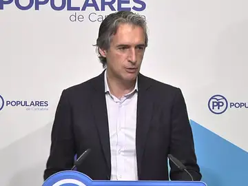 De la Serna se autodescarta como candidato a presidir el PP y apoya a Santamaría: De la Serna se autodescarta como candidato a presidir el PP y apoya a Santamaría: