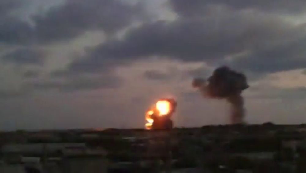 Milicias palestinas lanzan 45 proyectiles contra Israel y este bombardea Gaza
