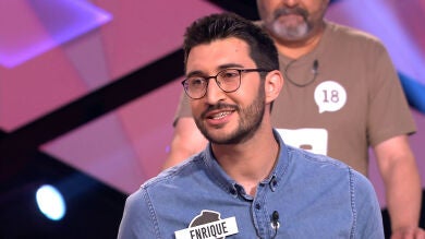 La novia de Enrique, del equipo de 'Los Bolos', rompe las reglas: 
