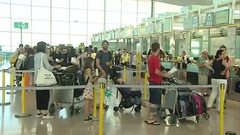 Pasajeros en el Prat Pasajeros en el Prat