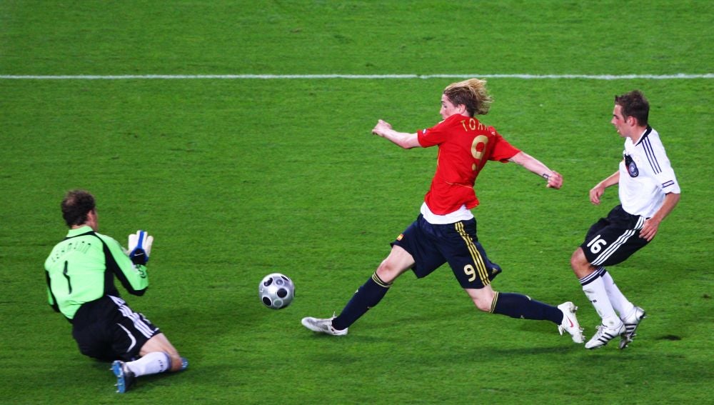 El histórico gol de Torres a Alemania en la Eurocopa de 2008