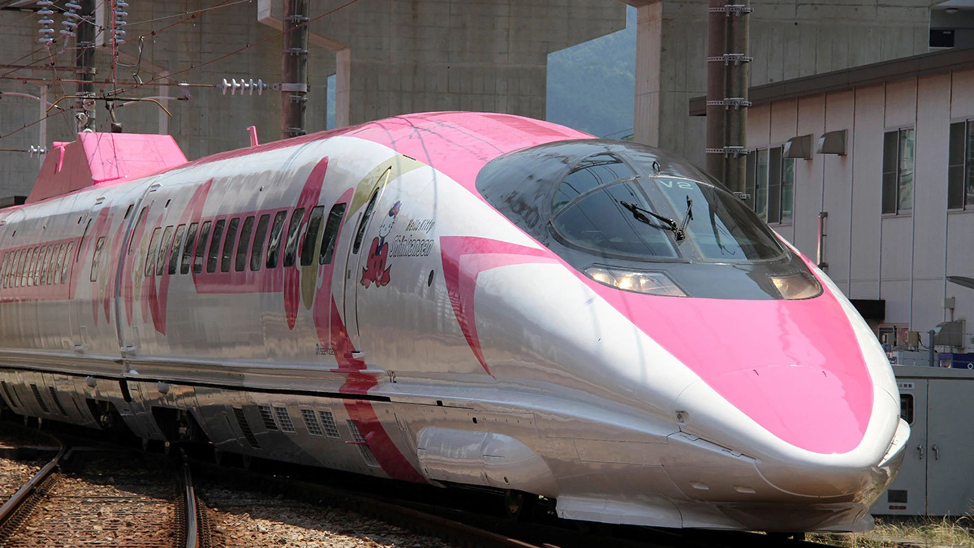 El tren de Hello Kitty en Japón El tren de Hello Kitty en Japón