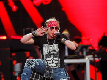 Axl Rose durante el concierto de Guns N'Roses en Madrid