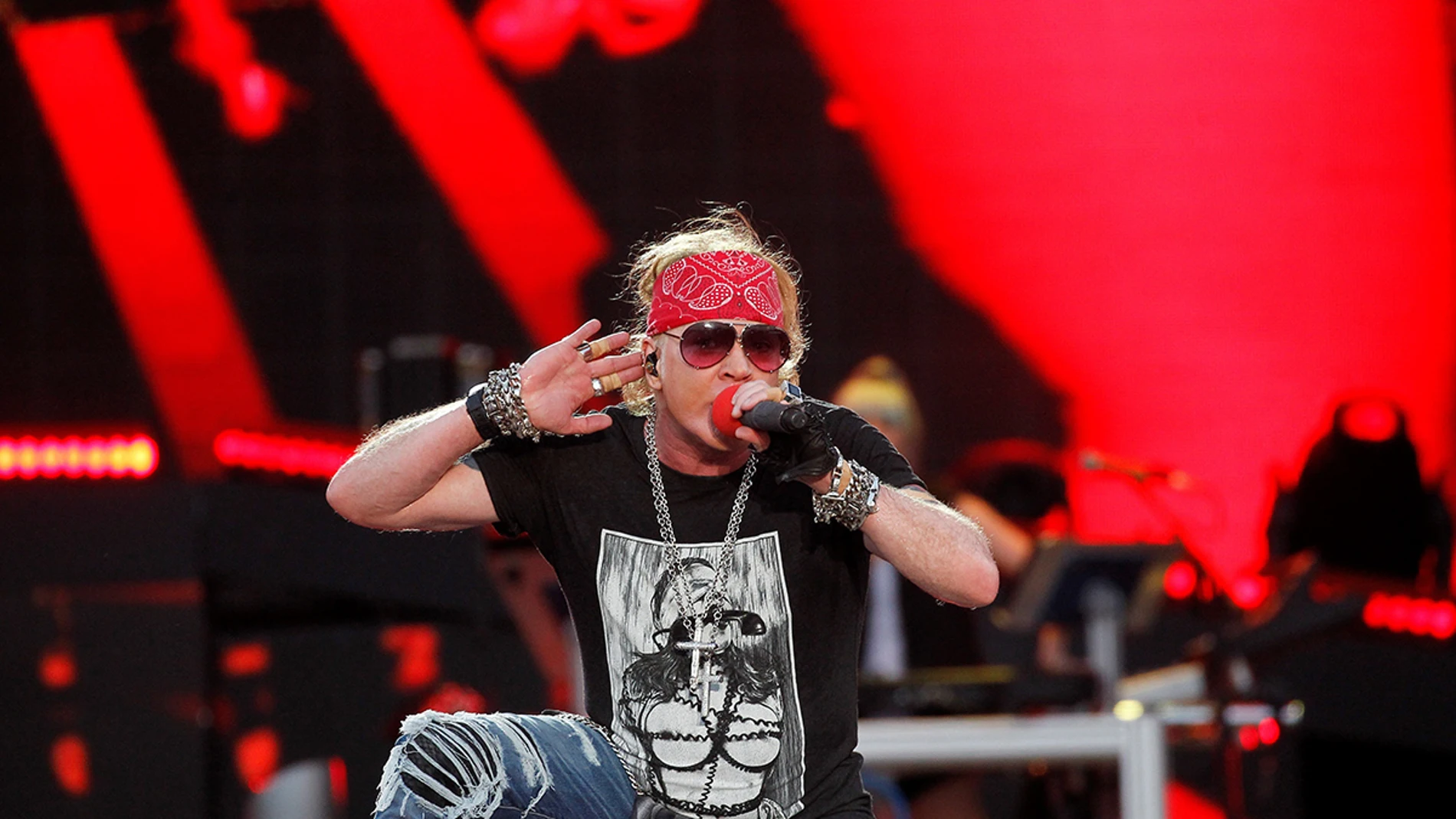 Axl Rose durante el concierto de Guns N'Roses en Madrid Axl Rose durante el concierto de Guns N'Roses en Madrid