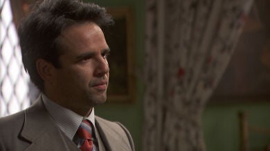 Carmelo se enfrenta a Adela tras descubrir su mentira