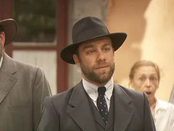 Fernando en la boda de Severo: "No me voy a ir de aquí hasta que haga lo que he venido a hacer" Fernando en la boda de Severo: "No me voy a ir de aquí hasta que haga lo que he venido a hacer"