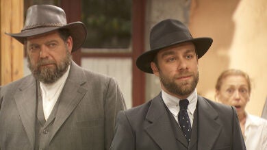 Fernando en la boda de Severo: 