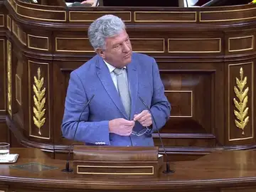 Nueva Canarias rompe con el PSOE por no aprobar de manera inmediata el descuento del 75% en los viajes a la Península Nueva Canarias rompe con el PSOE por no aprobar de manera inmediata el descuento del 75% en los viajes a la Península