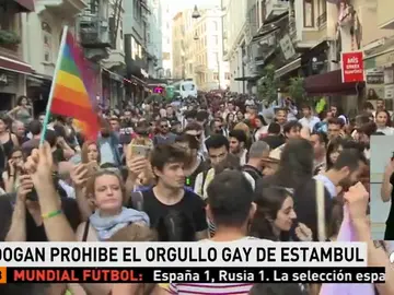 Erdogan prohíbe la manifestación del Orgullo Gay en Estambul, Turquía Erdogan prohíbe la manifestación del Orgullo Gay en Estambul, Turquía