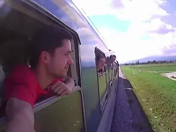 Imagen de archivo de unos jóvenes de Interrail. Imagen de archivo de unos jóvenes de Interrail.