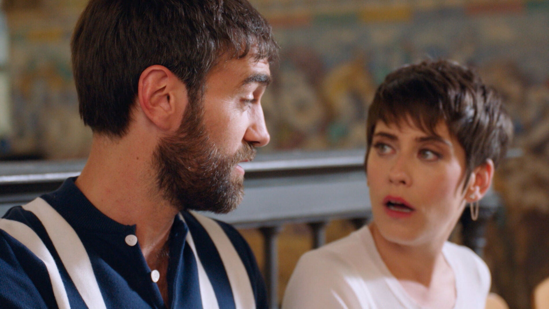 I&ntilde;aki baja a Sevilla con los papeles del divorcio, &iquest;firmar&aacute; Carmen?