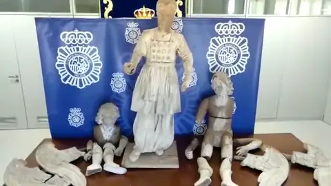 Dos vecinos de la Catedral de Cádiz guardaban las imágenes de La Roldana desaparecidas Dos vecinos de la Catedral de Cádiz guardaban las imágenes de La Roldana desaparecidas