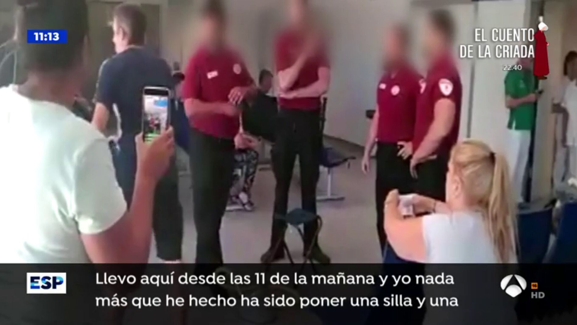 Bronca en el hospital de la L&iacute;nea por un familiar que quiso comer un pollo asado en la sala de espera