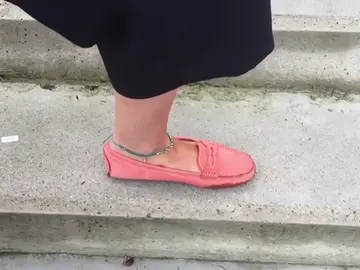 A juicio por robar decenas de zapatos del mismo pie A juicio por robar decenas de zapatos del mismo pie