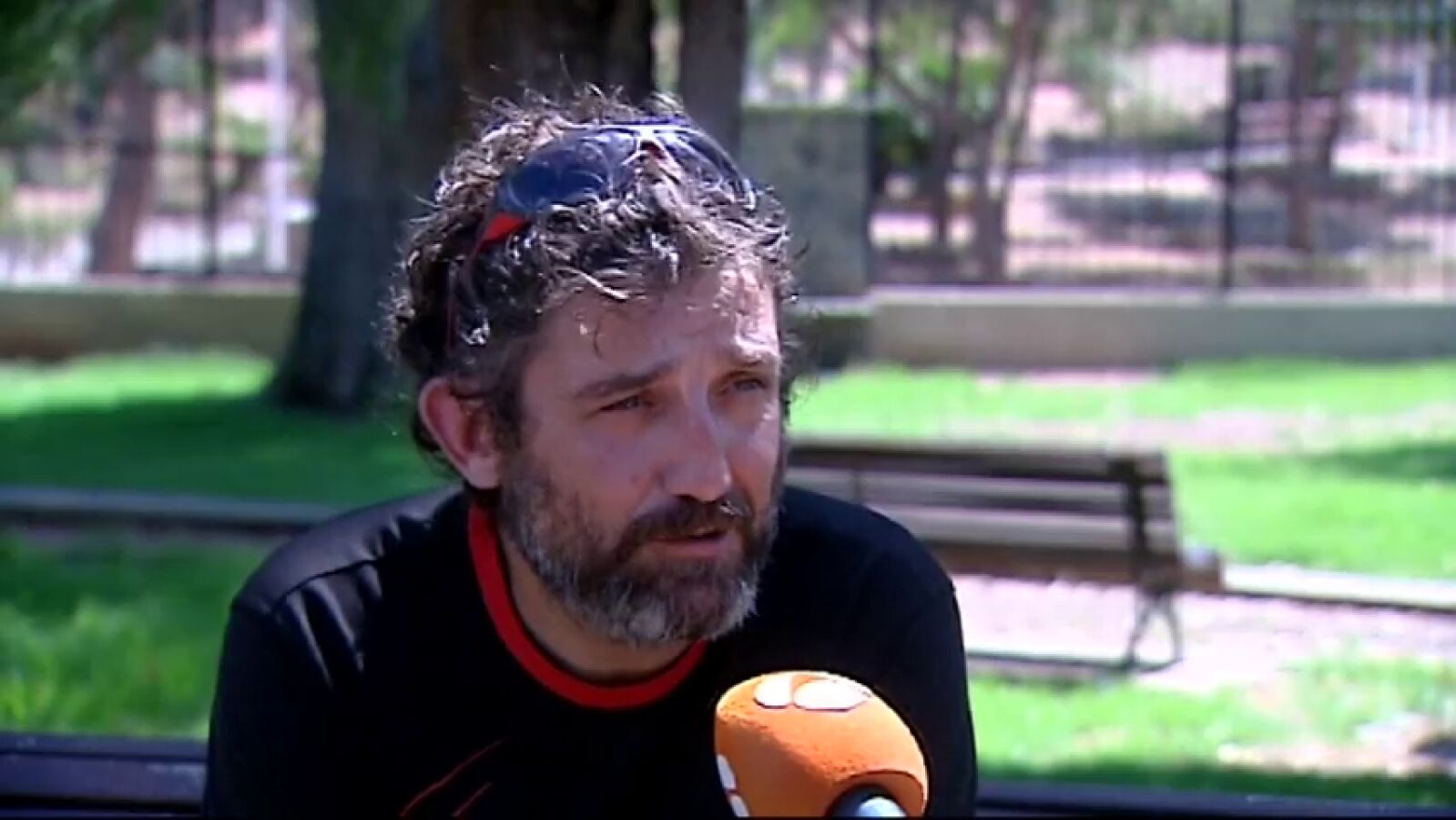 Un espeleólogo rescatado en Teruel, sobre los niños atrapados en Tailandia: 