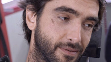 Arnau, de joven a adulto gracias al maquillaje 