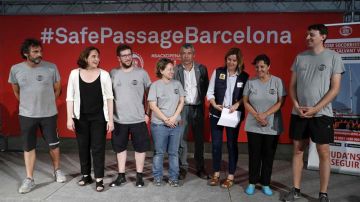 Rueda de prensa de Ada Colau y el director de la ONG Open Arms en Barcelona