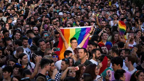 Plaza de Pedro Zerolo en el momento del pregón del Orgullo 2019 Plaza de Pedro Zerolo en el momento del pregón del Orgullo 2019