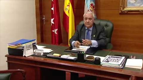El alcalde de Arroyomolinos, implicado en la operación Enredadera, se recupera en el hospital de una indisposición El alcalde de Arroyomolinos, implicado en la operación Enredadera, se recupera en el hospital de una indisposición