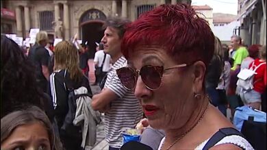 La calle, dividida en el debate de 'toros, sí; toros, no' en Pamplona