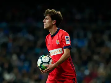 Álvaro Odriozola, en un partido con la Real Sociedad Álvaro Odriozola, en un partido con la Real Sociedad