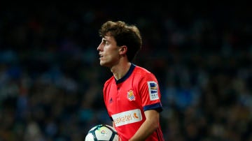 Álvaro Odriozola, en un partido con la Real Sociedad