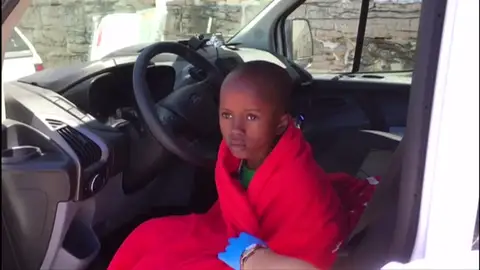 Rescatan a 70 inmigrantes en el Estrecho de Gibraltar y los trasladan a Tarifa Rescatan a 70 inmigrantes en el Estrecho de Gibraltar y los trasladan a Tarifa