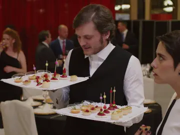 Salva Reina se pone las botas en el rodaje de la gala Salva Reina se pone las botas en el rodaje de la gala