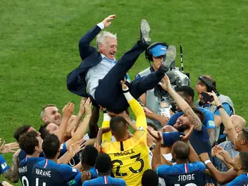 Selección francesa celebrando la victoria Selección francesa celebrando la victoria