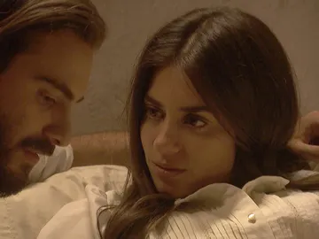 Elsa planifica un futuro idílico junto a Isaac Elsa planifica un futuro idílico junto a Isaac