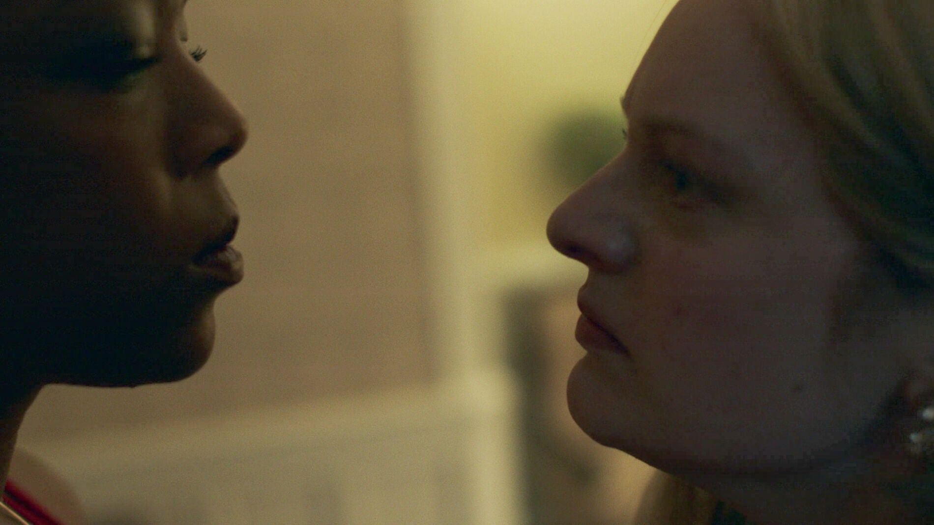 June se enfrenta a su amiga: &ldquo;Moira no dejes que te hagan polvo, tienes que pelear&rdquo;