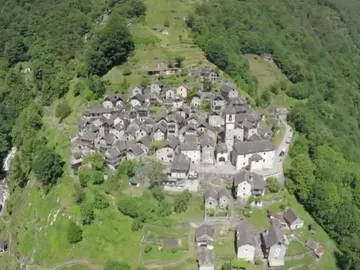 El pueblo suizo que se convertirá en un hotel El pueblo suizo que se convertirá en un hotel