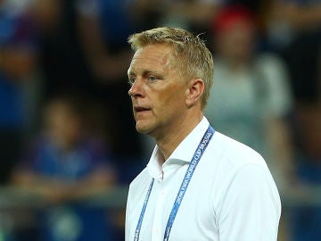 Heiimr Hallgrimsson, seleccionador islandés, durante un partido