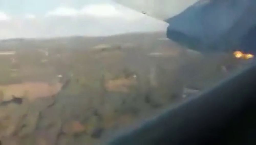 Un pasajero graba los últimos minutos de vuelo, desde el interior del avión, antes de estrellarse en Pretoria