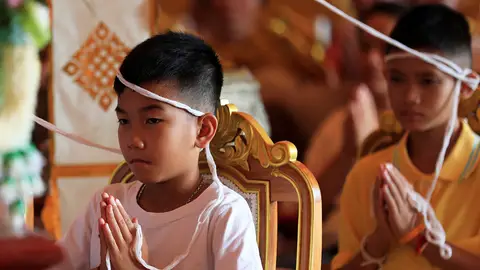 Uno de los doce niños tailandeses rescatados Uno de los doce niños tailandeses rescatados