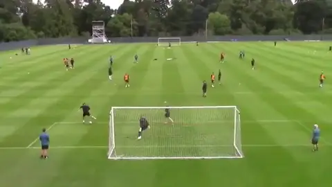 Lo nunca visto en el fútbol: ¡El golazo de doble tacón de Ayoze Pérez! Lo nunca visto en el fútbol: ¡El golazo de doble tacón de Ayoze Pérez!