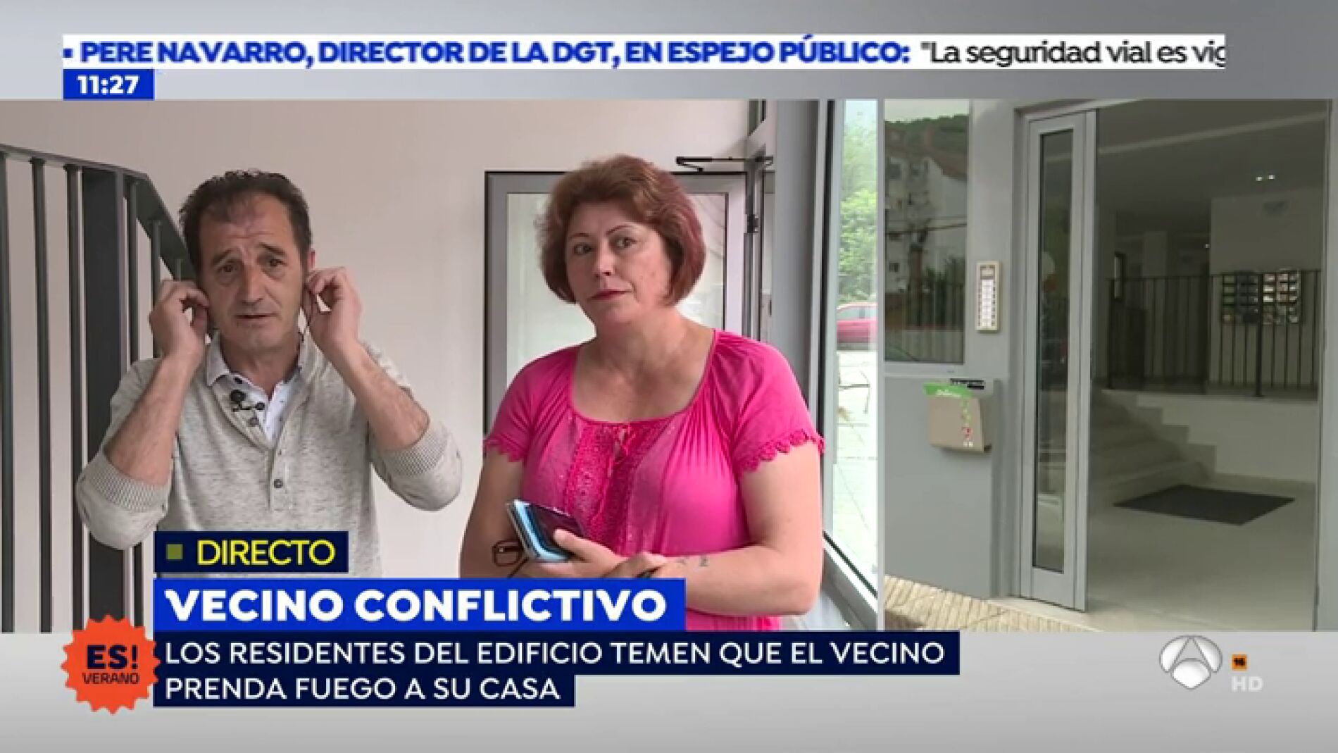 Vivir con miedo: Los vecinos de Blimea, aterrorizados por un inquilino que les amenaza de muerte y destroza el mobiliario