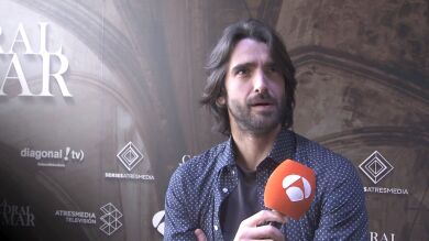 ¿Cuánto sabe Aitor Luna sobre la serie que protagoniza? ¡Lo ponemos a prueba con este test! 