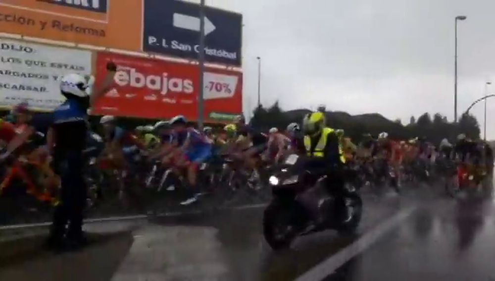 El aguacero sorprende en la primera etapa de la XXVII Vuelta Ciclista "Ciudad de Valladolid"