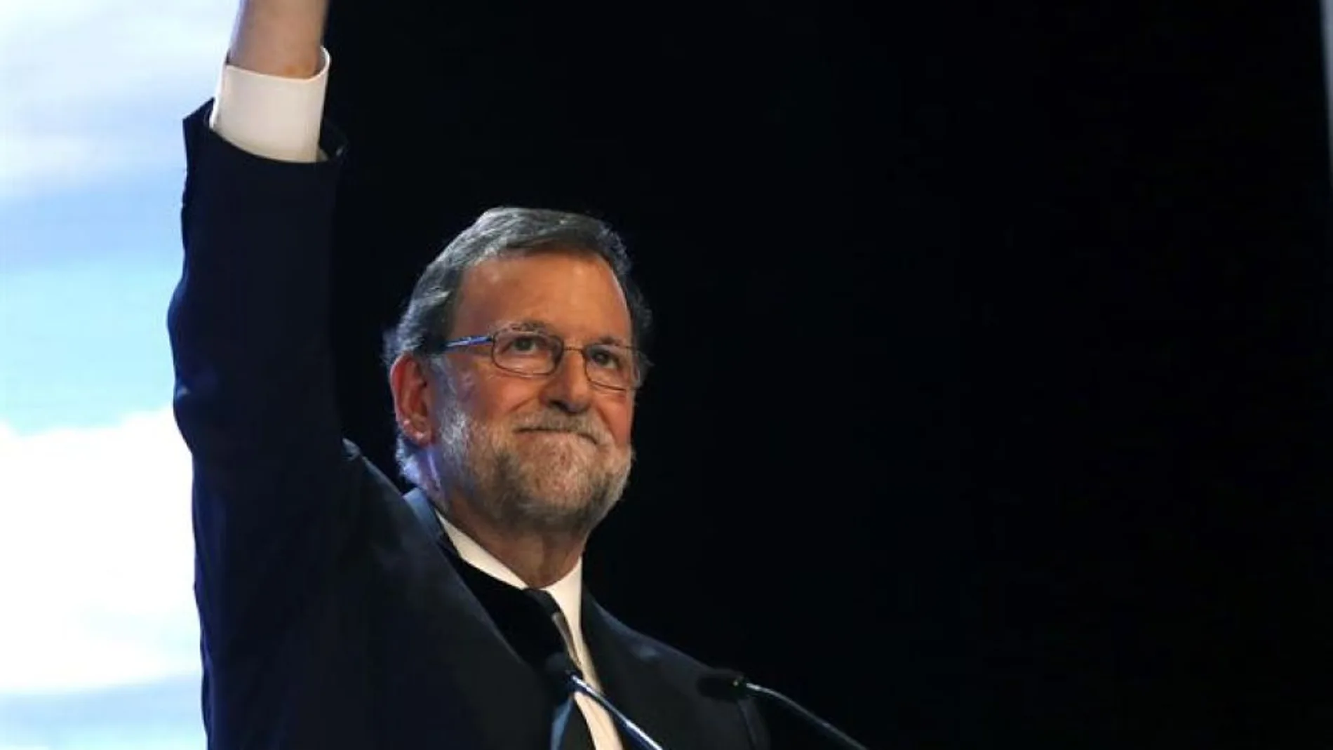 Noticias 2 Antena 3 (20-07-18) Rajoy reivindica su labor frente a los independentistas y la crisis económica: "Dejamos una España mejor"