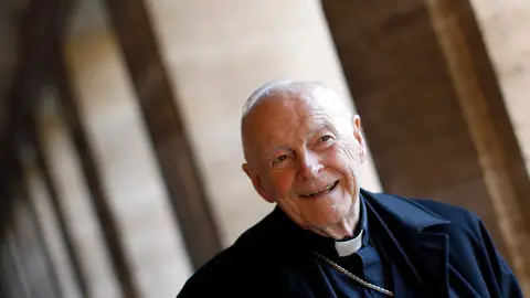 Theodore E. McCarrick, cardenal emérito de Washington Theodore E. McCarrick, cardenal emérito de Washington