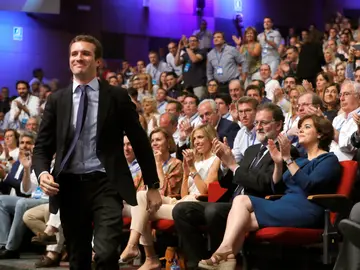 Antena 3 Noticias Fin de Semana (21-07-18) Casado se impone "El PP ha vuelto" Antena 3 Noticias Fin de Semana (21-07-18) Casado se impone "El PP ha vuelto"