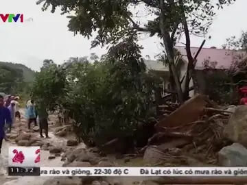 Al menos 20 muertos y 16 desaparecidos en las inundaciones en Vietnam Al menos 20 muertos y 16 desaparecidos en las inundaciones en Vietnam