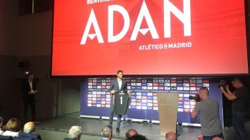 Antonio Adán, en su presentación con el Atlético