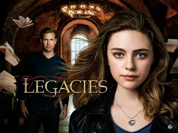 Danielle Rose Russell y Matt Davis en el cartel de 'Legacies' Danielle Rose Russell y Matt Davis en el cartel de 'Legacies'