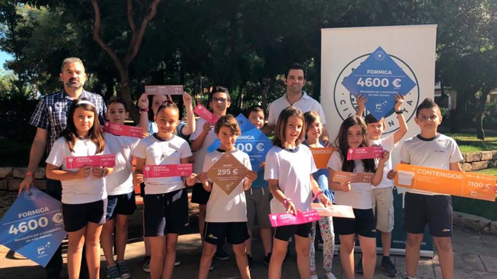 Paterna pone precio a su mobiliario urbano Paterna pone precio a su mobiliario urbano