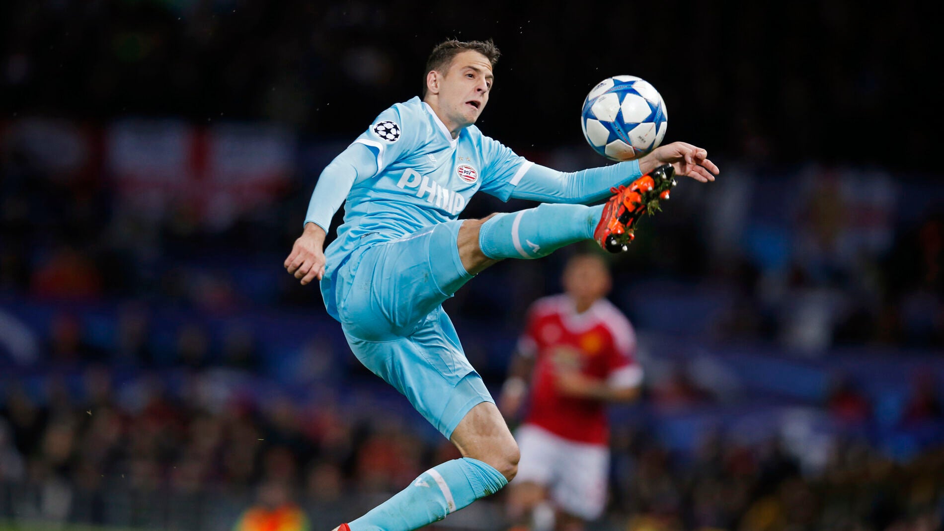 Santiago Arias, en un partido del PSV