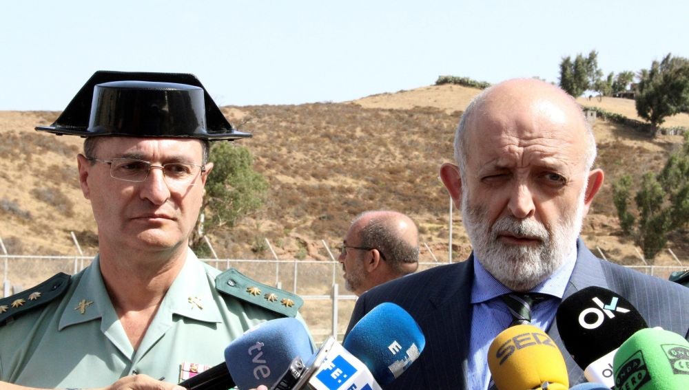 El director general de la Guardia Civil, Félix Azón