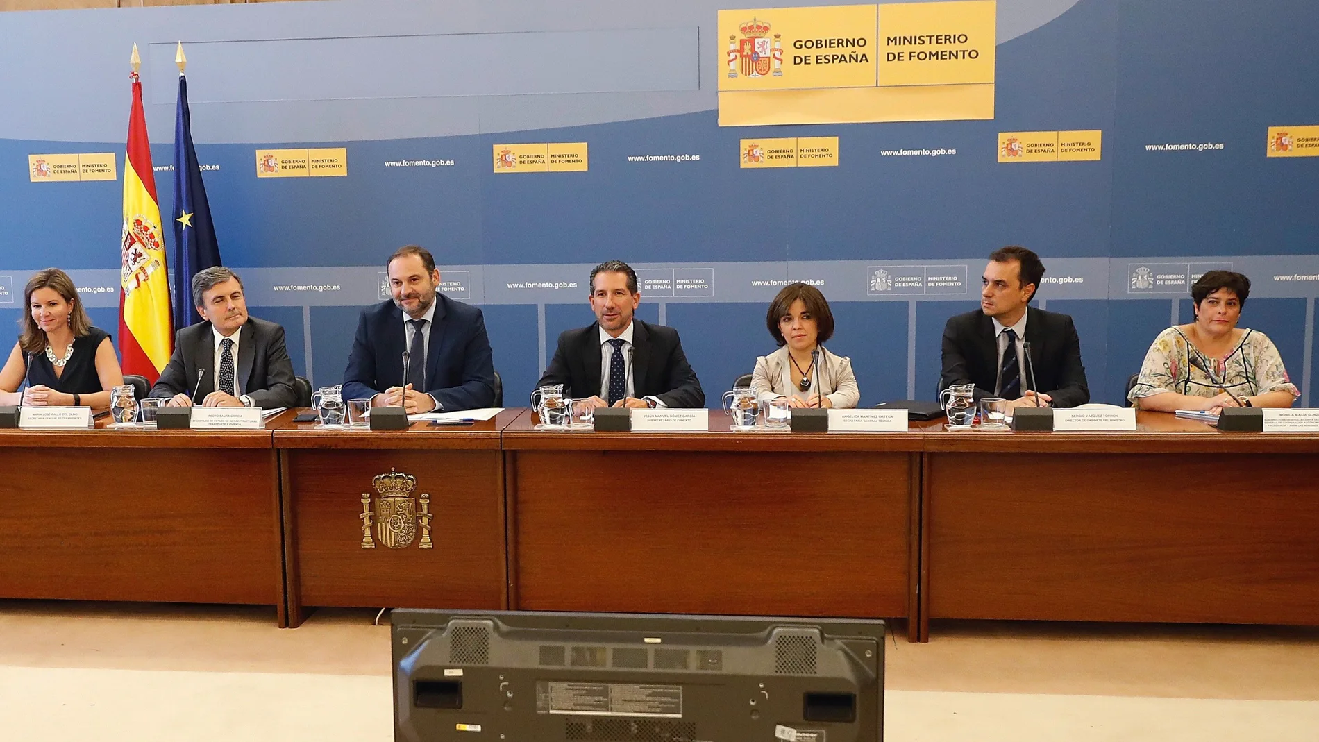 El ministro de Fomento, José Luis Ábalos durante la reunión extraordinaria de la Conferencia Nacional de Transporte. El ministro de Fomento, José Luis Ábalos durante la reunión extraordinaria de la Conferencia Nacional de Transporte.